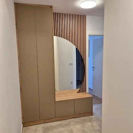 Aura Free Parking Apartman
